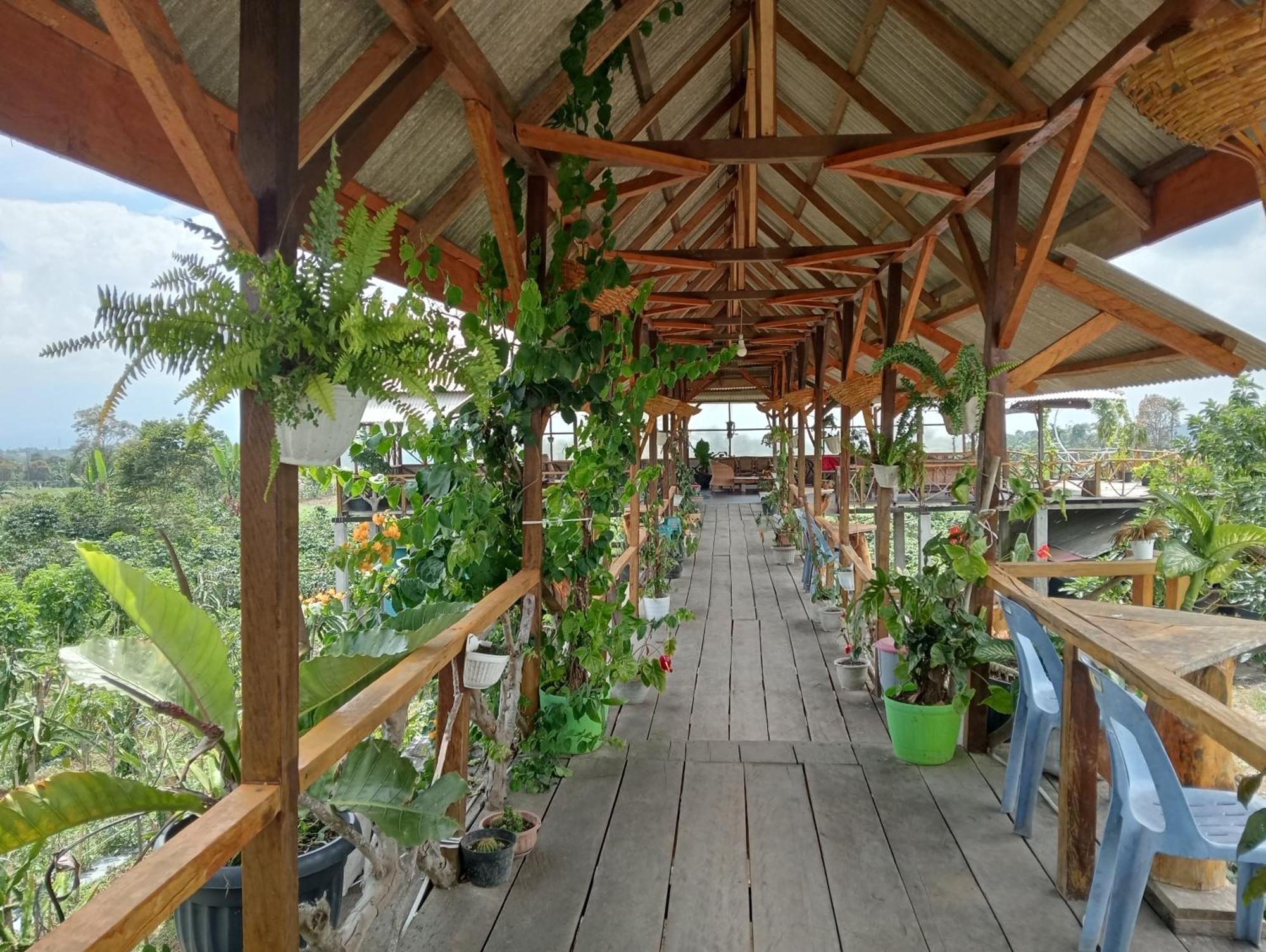 Vulkaan Homestay Berastagi Exterior photo